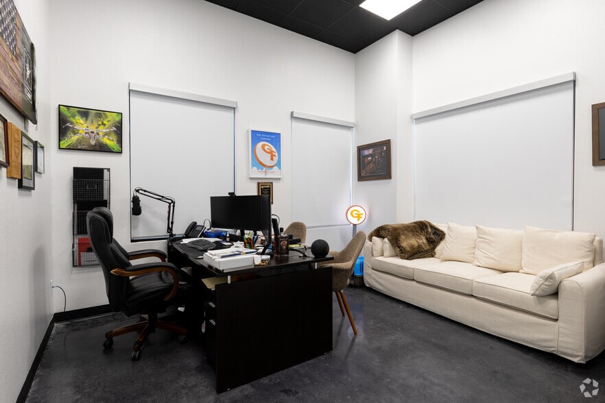 More Photos Of 1340 S Narcoossee Rd, Saint Cloud Unknown For Lease