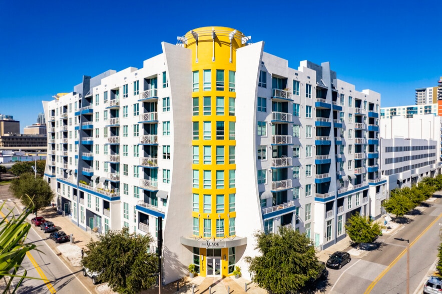 Primary Photo Of 1190 E Washington St, Tampa Apartments For Lease