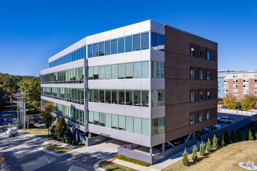 Primary Photo Of 1011 S Hamilton Rd, Chapel Hill Office For Lease