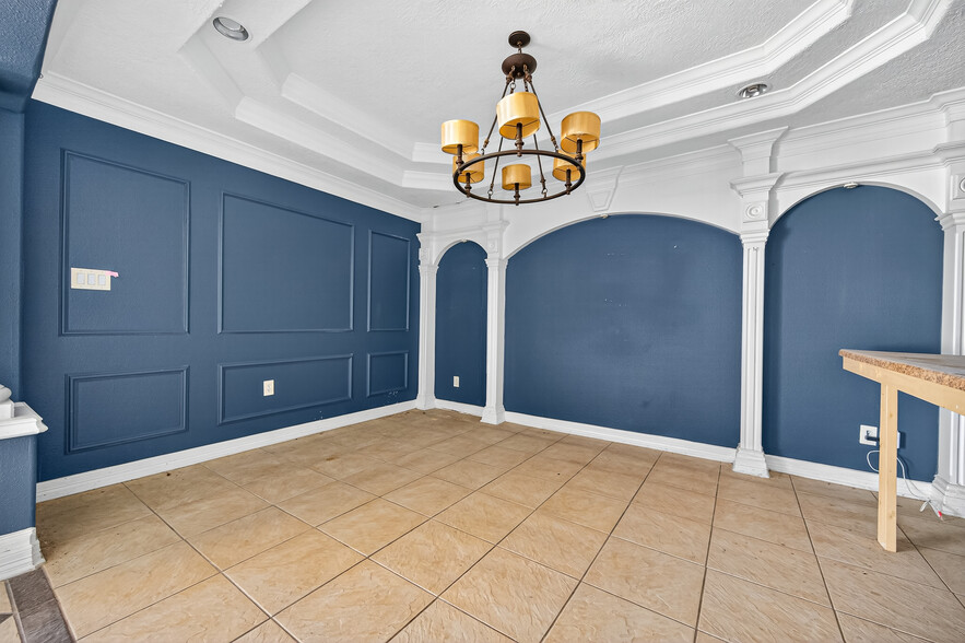 More Photos Of , Houston General Retail For Sale