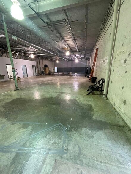 More Photos Of 1341 Hughes Ford Rd, Frederick Light Manufacturing For Lease