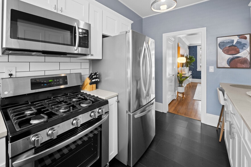 More Photos Of 109 Brookford Rd, Syracuse Apartments For Sale