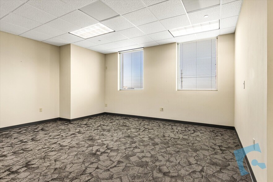 More Photos Of 1026 Texan Trl, Grapevine Loft Creative Space For Lease