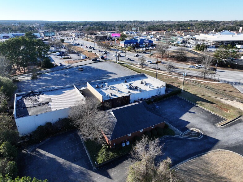 More Photos Of 2536 Weems Rd, Columbus Office For Lease