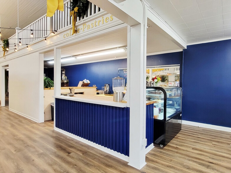 More Photos Of 520-524 Front St, Natchitoches Storefront Retail Residential For Sale