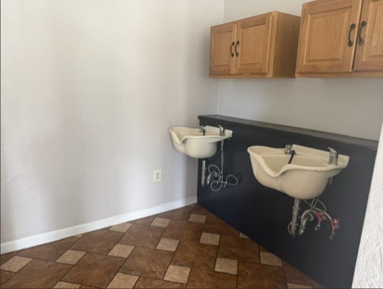 More Photos Of 1003 A St, Tracy Freestanding For Sale
