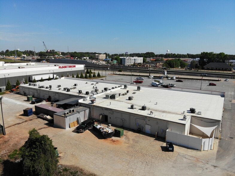 More Photos Of 1363 Iris Dr SE, Conyers Freestanding For Sale