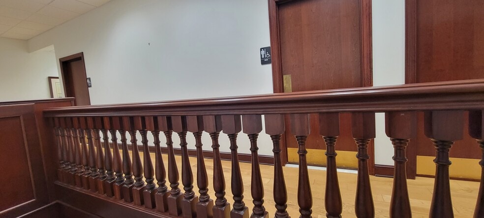 More Photos Of 916 Quarrier, Charleston Office Residential For Sale