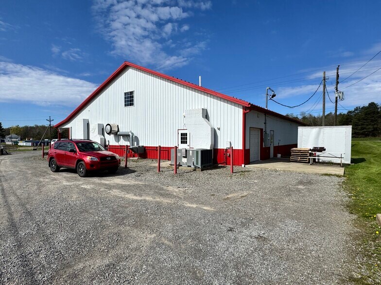 More Photos Of 3126 State Route 257, Seneca Freestanding For Sale