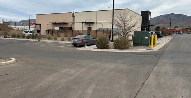 More Photos Of 1300 S White Sands Blvd, Alamogordo Storefront For Sale