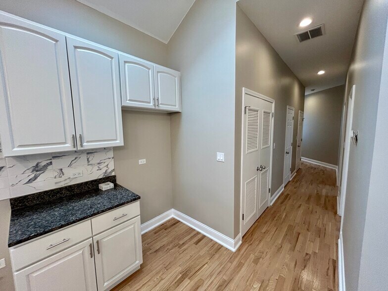 More Photos Of 5331 S Calumet Ave, Chicago Apartments For Sale