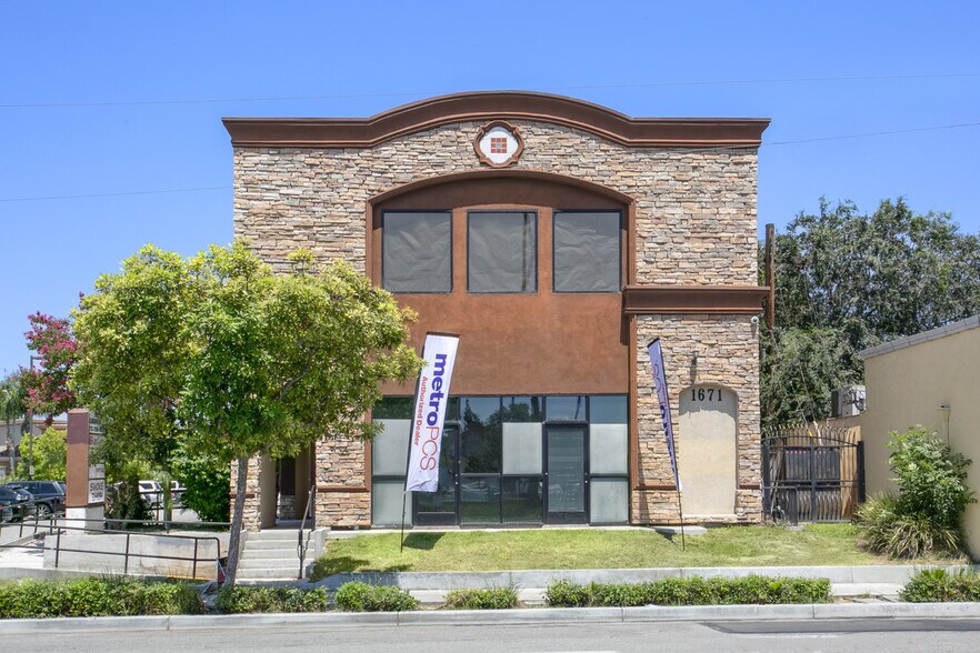 More Photos Of 1671 W Katella Ave, Anaheim Unknown For Lease