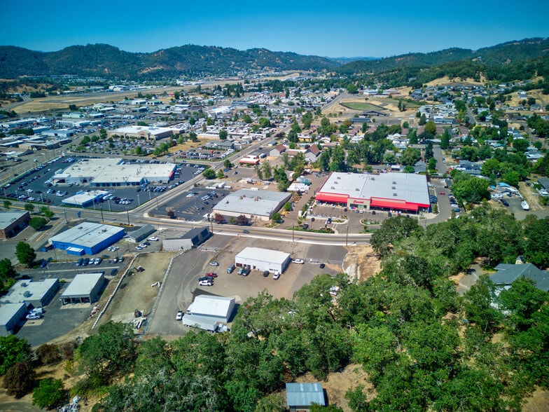 More Photos Of 797 NE Garden Valley Blvd, Roseburg Land For Sale