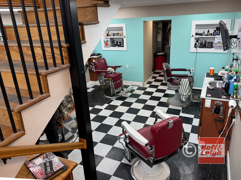 More Photos Of 234 N Main St, Hudson Storefront For Lease