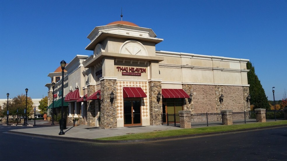 More Photos Of 370 Newnan Crossing Byp, Newnan Restaurant For Lease