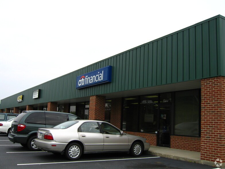 More Photos Of 1147 N Guignard Dr, Sumter General Retail For Lease