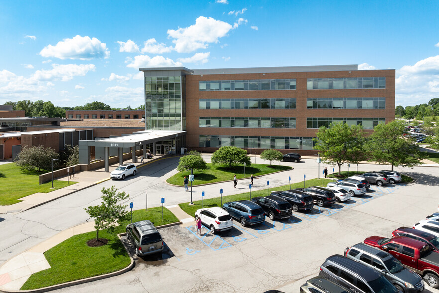 Primary Photo Of 1011 Bowles Ave, Fenton Medical For Lease