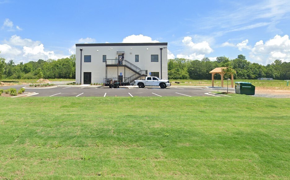 Primary Photo Of 377 Mountain Blvd S, Jasper Medical For Lease