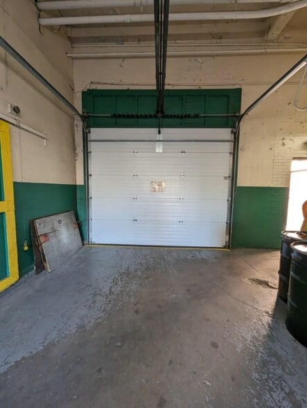 More Photos Of 1241 E Erie Ave, Philadelphia Warehouse For Lease