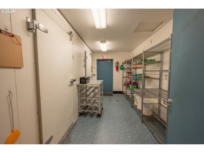 More Photos Of 58787 Hwy 101 hwy, Coos Bay Correctional Facility For Sale