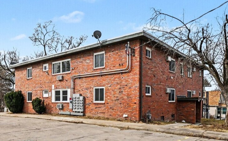 More Photos Of 4501 Lafayette Ave, Omaha Apartments For Sale