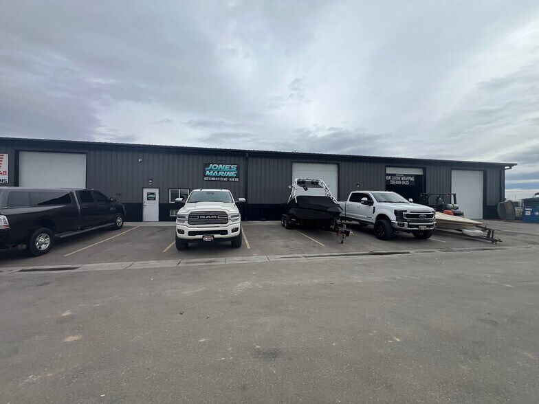 More Photos Of 4018 E Linden St, Caldwell Warehouse For Sale