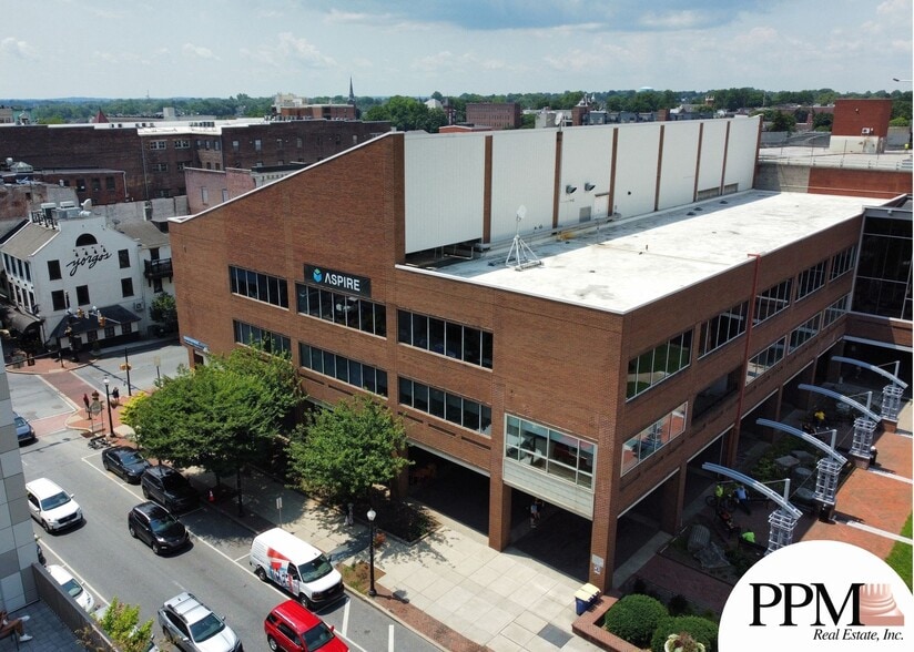 Primary Photo Of 100 N Queen St, Lancaster Office For Sale