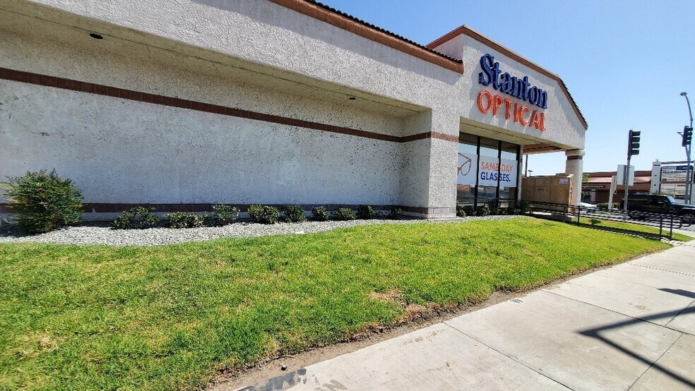 More Photos Of 820-940 W Henderson Ave, Porterville Unknown For Lease