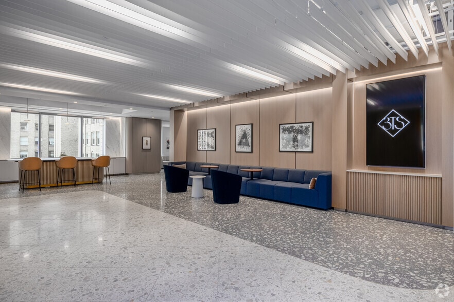 More Photos Of 3 Times Sq, New York Office For Lease
