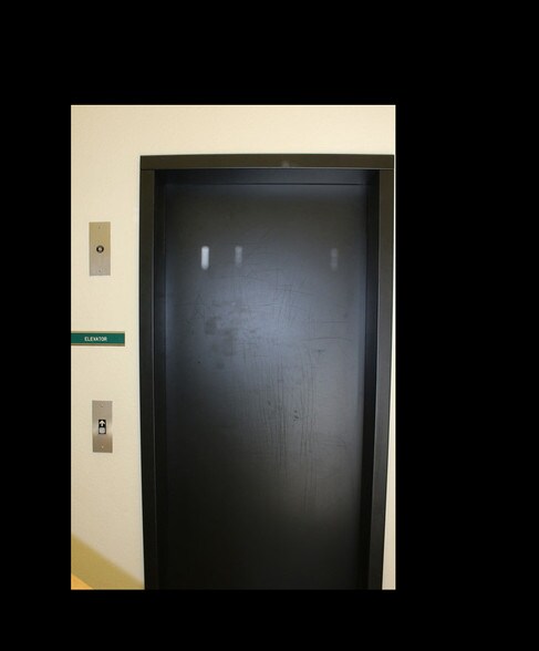 More Photos Of 18701 Tiffeni Dr, Twain Harte Office For Lease