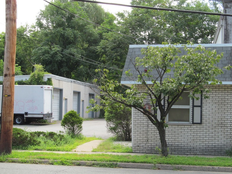 More Photos Of 1465 Palisade Ave, Teaneck Warehouse For Sale