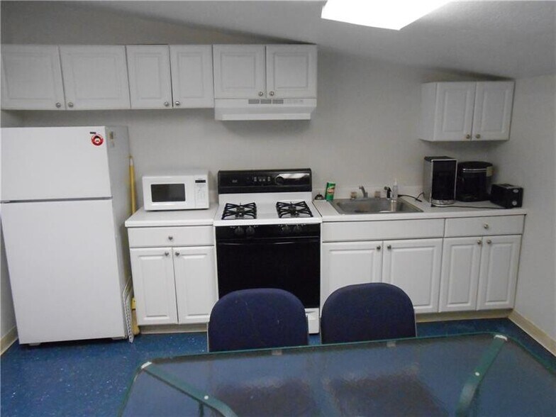 More Photos Of 5081 Old Clairton Rd, Pittsburgh Office For Lease