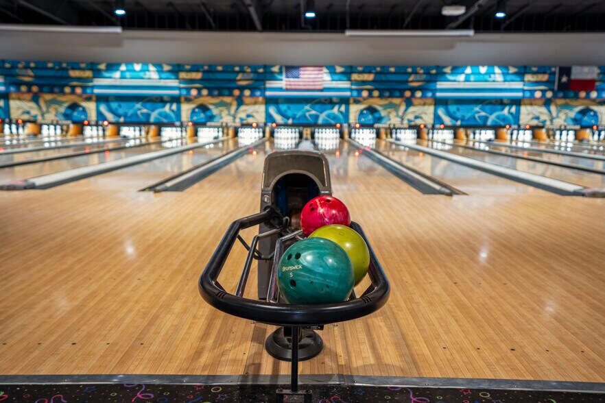 More Photos Of 13027 TX-105 E, Cut And Shoot Sports And Entertainment For Sale