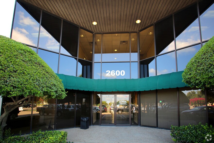 More Photos Of 2600 K Ave, Plano Office For Lease