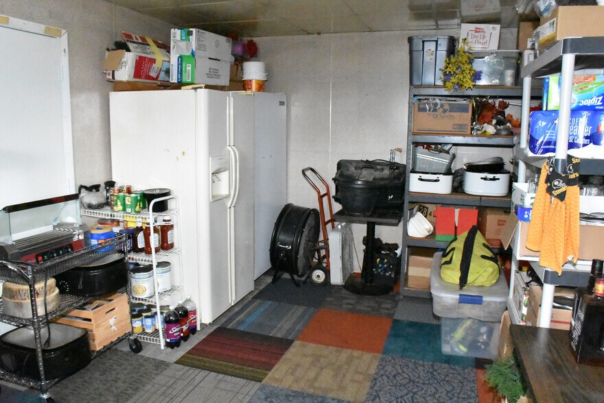More Photos Of 11712 Hydetown Rd, Titusville Bowling Alley For Sale