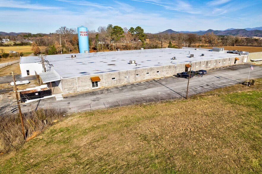 More Photos Of 116 Tellico Industry Rd, Tellico Plains Warehouse For Sale