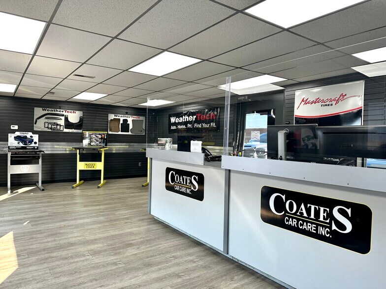 More Photos Of 2821 Garland St, Niles Auto Repair For Sale