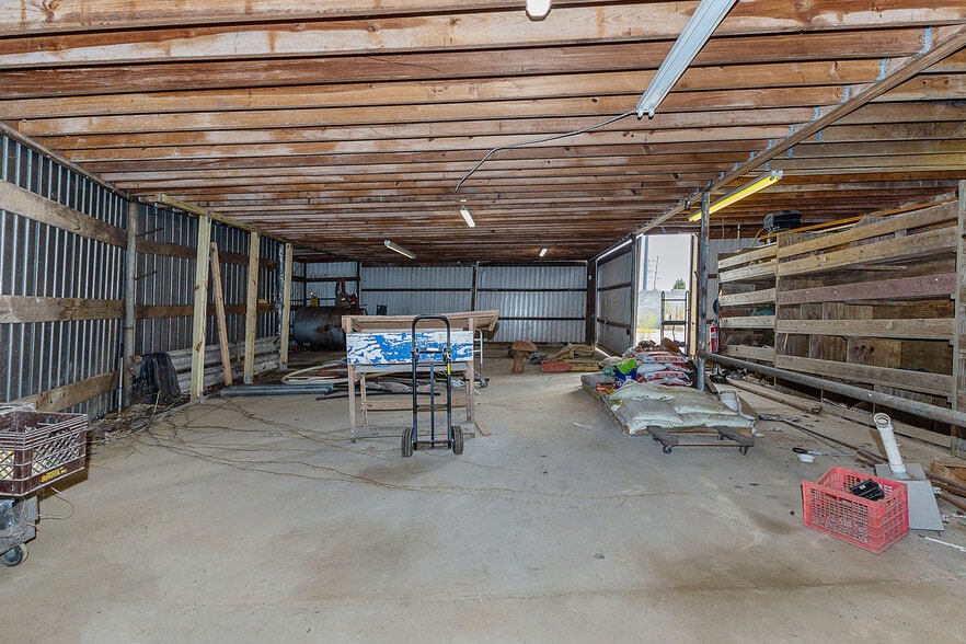 More Photos Of 5736 Springdale Rd, Cincinnati Office For Sale