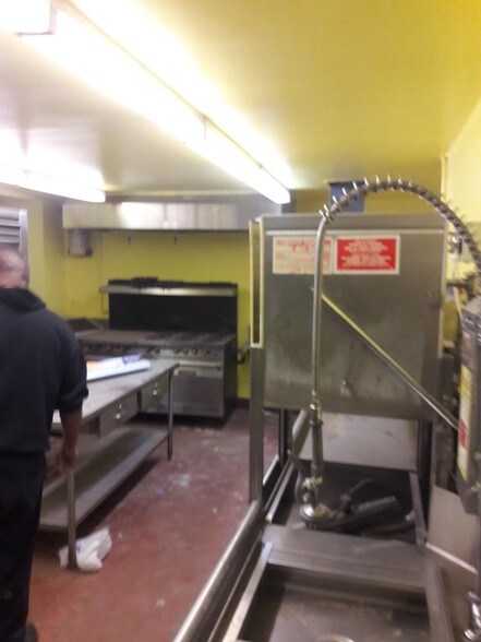 More Photos Of 887 Crotona Pky N, Bronx Apartments For Lease