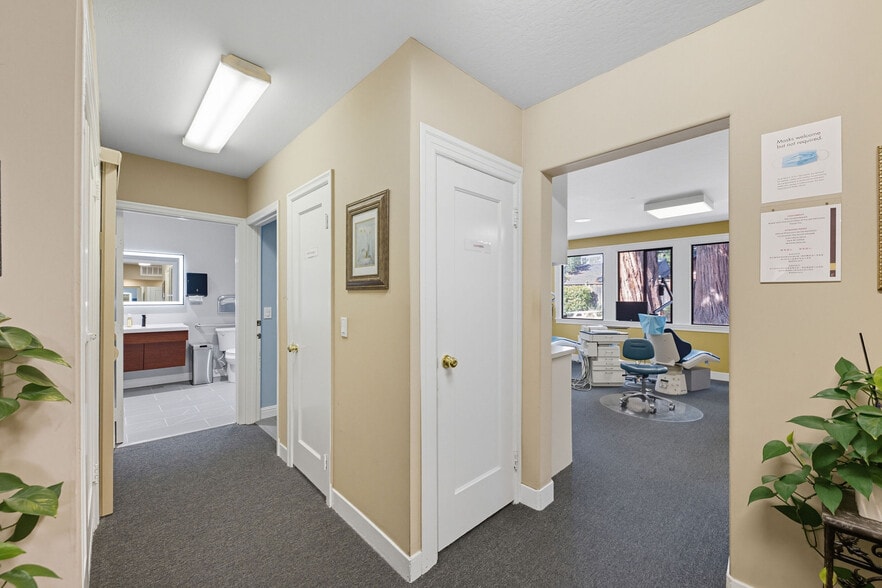 More Photos Of 1021 S El Camino Real, San Mateo Office For Sale