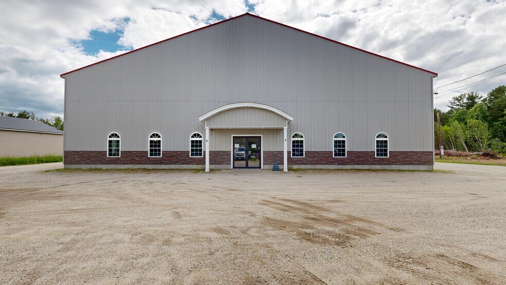 More Photos Of 730 Main St, Oxford Industrial For Lease