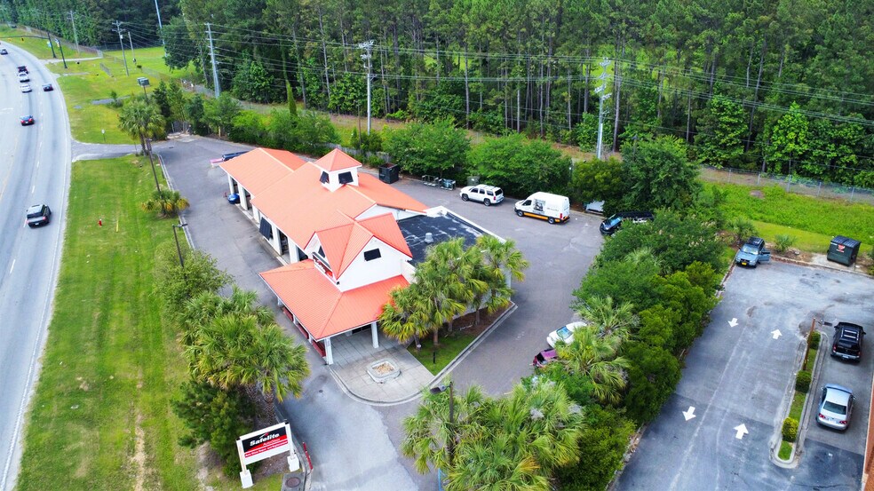 More Photos Of 608 St James Ave, Goose Creek Auto Repair For Sale