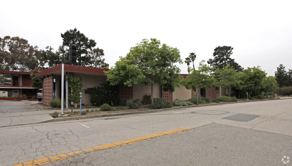 Primary Photo Of 111 Dakota Ave, Santa Cruz Medical For Sale
