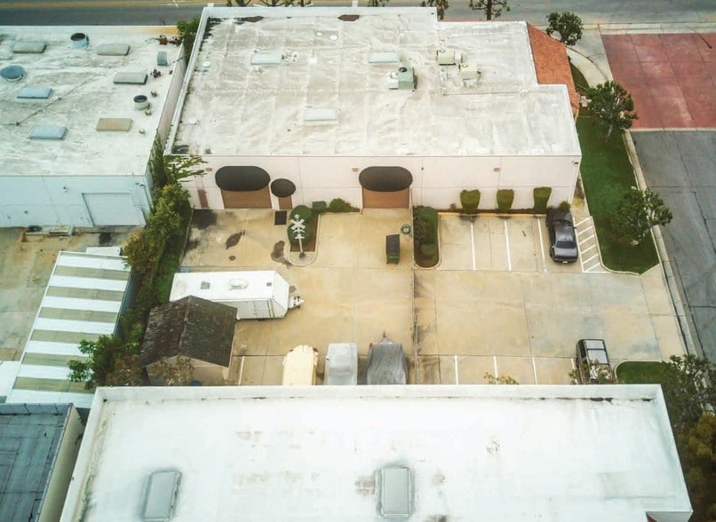 More Photos Of 400 Commercial Way, La Habra Warehouse For Sale
