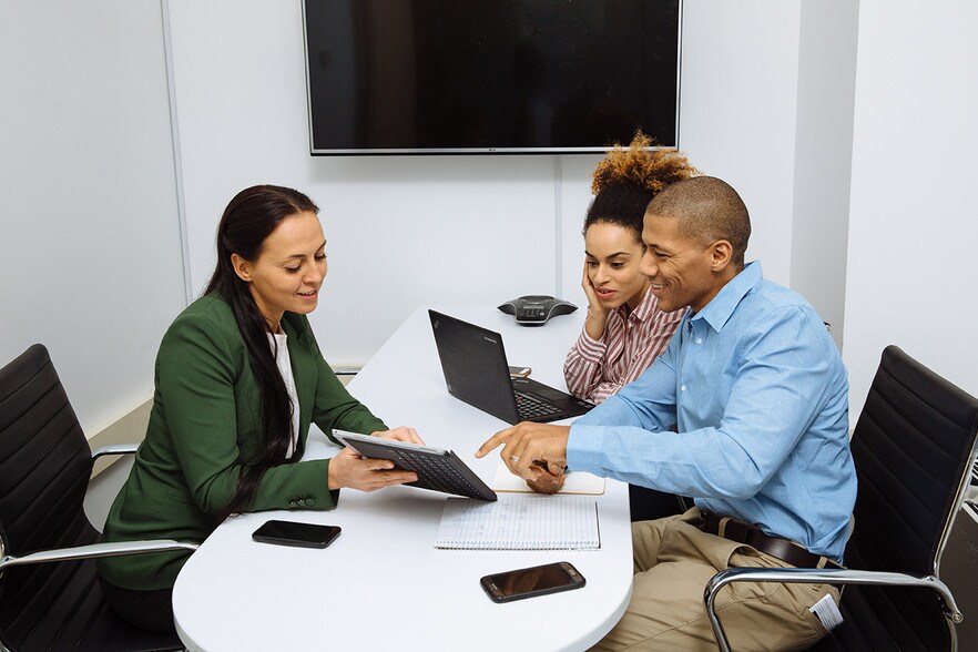 More Photos Of 5030 Broadway, New York Office For Lease