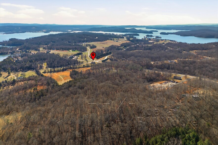 More Photos Of 1522 New Hope Rd, Rockwood Specialty For Sale