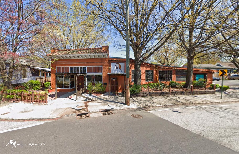 More Photos Of 242 SE Boulevard, Atlanta Restaurant For Sale