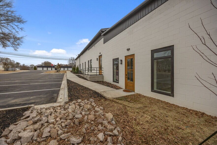 More Photos Of 1484 Dale Earnhardt Blvd, Kannapolis Freestanding For Lease