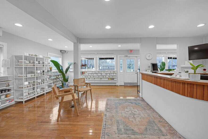 More Photos Of 63 S Main St, Natick Medical For Sale