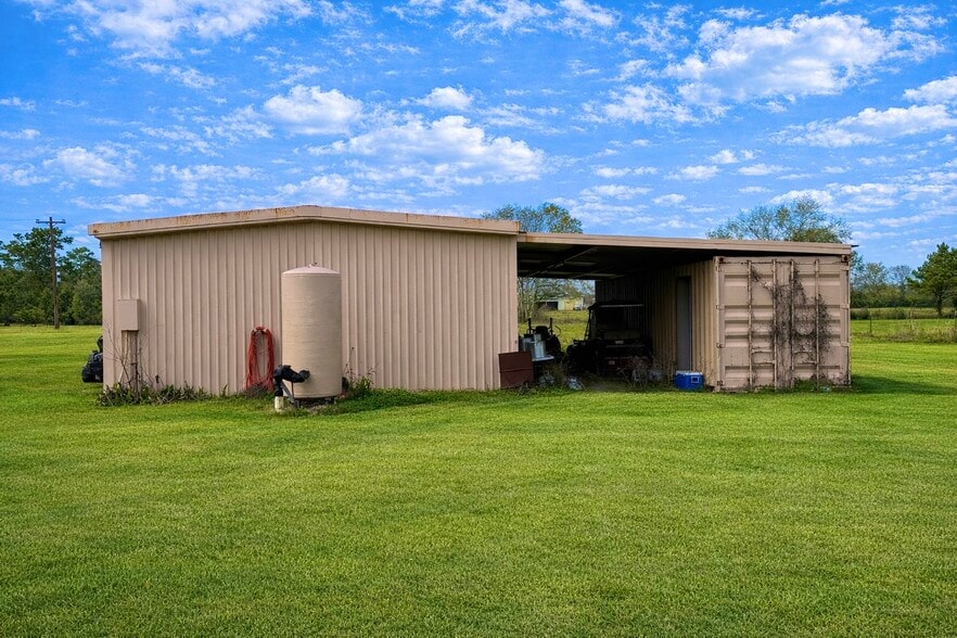 More Photos Of 831 FM 2917 Rd, Alvin Religious Facility For Sale